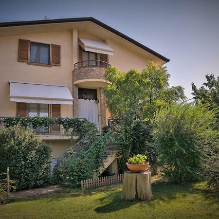 Casavittorio Bed & Breakfast San Giovanni In Marignano Exterior photo